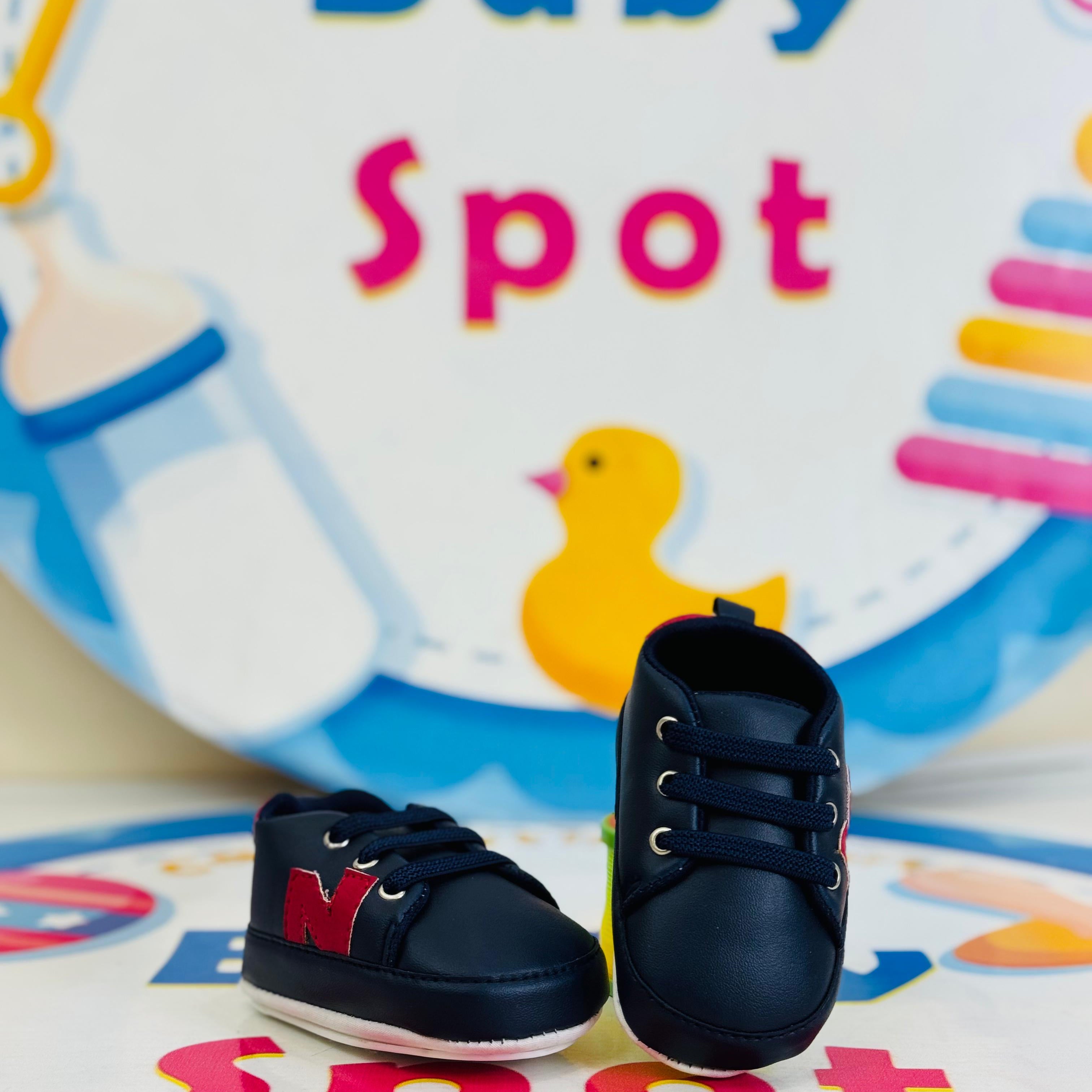 7
👶✨ Imported Baby Shoes – Joggers & Booties Style ✨🍼
Style meets comfort for your little one’s first steps! These premium baby shoes are designed to keep your baby’s feet cozy, safe & fashionable. 💖

🔹 Key Features:
• 👟 Stylish Joggers & Cute Booties – trendy designs for everyday wear
• 🌟 Imported Quality – soft, durable & gentle on baby skin
• 📏 Sizes: 0-3, 3-6 & 6-9 Months – perfect fit for growing feet
• 👶 Baby-Friendly Comfort – lightweight & flexible sole for easy movement
• 🎁 Ideal for Newbo
