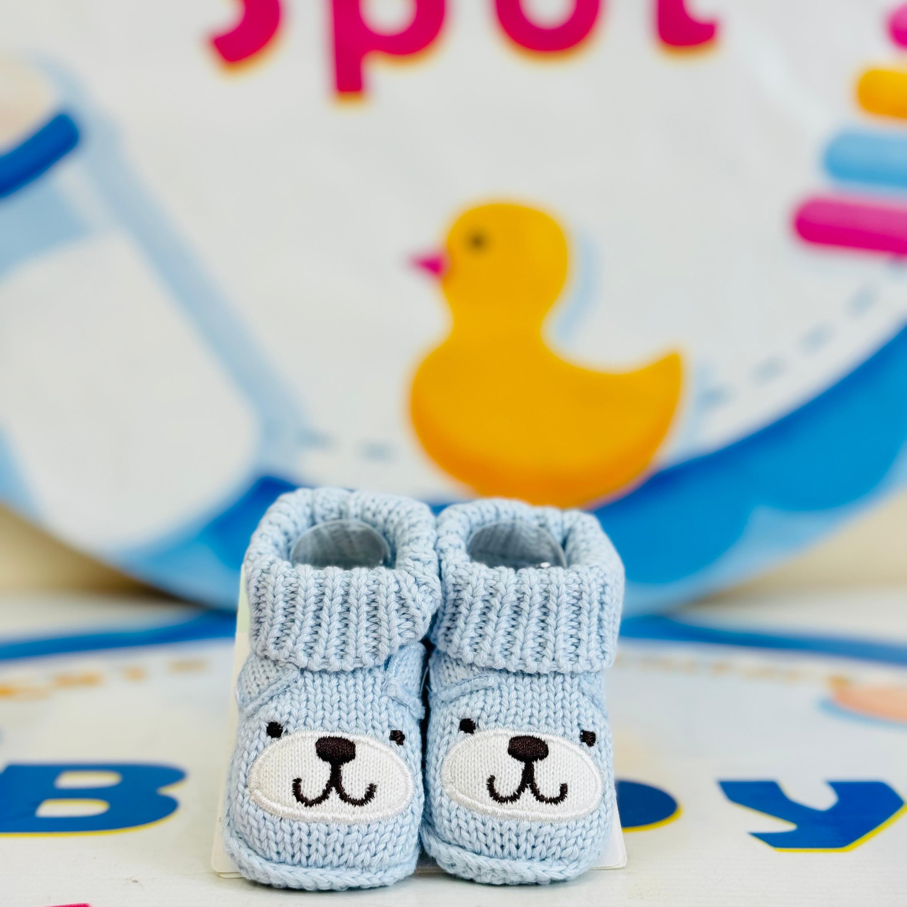 🧸 Imported Baby Woolen Booties Collection 🍼✨

Keep your little one’s tiny feet warm, cozy & stylish this winter! ❄️💖 Made from pure wool, these adorable newborn baby booties are designed with cute teddy bear details – making them the perfect blend of comfort & cuteness. 🐻

⭐ Why Moms Love Them:

👶 Imported Baby Woolen Booties – soft, cozy & skin-friendly

🧸 Adorable Teddy Bear Design – perfect for newborn baby outfits

❄️ Winter Essential – keeps your baby’s feet warm & protected

📏 Size: 0–9 Months 