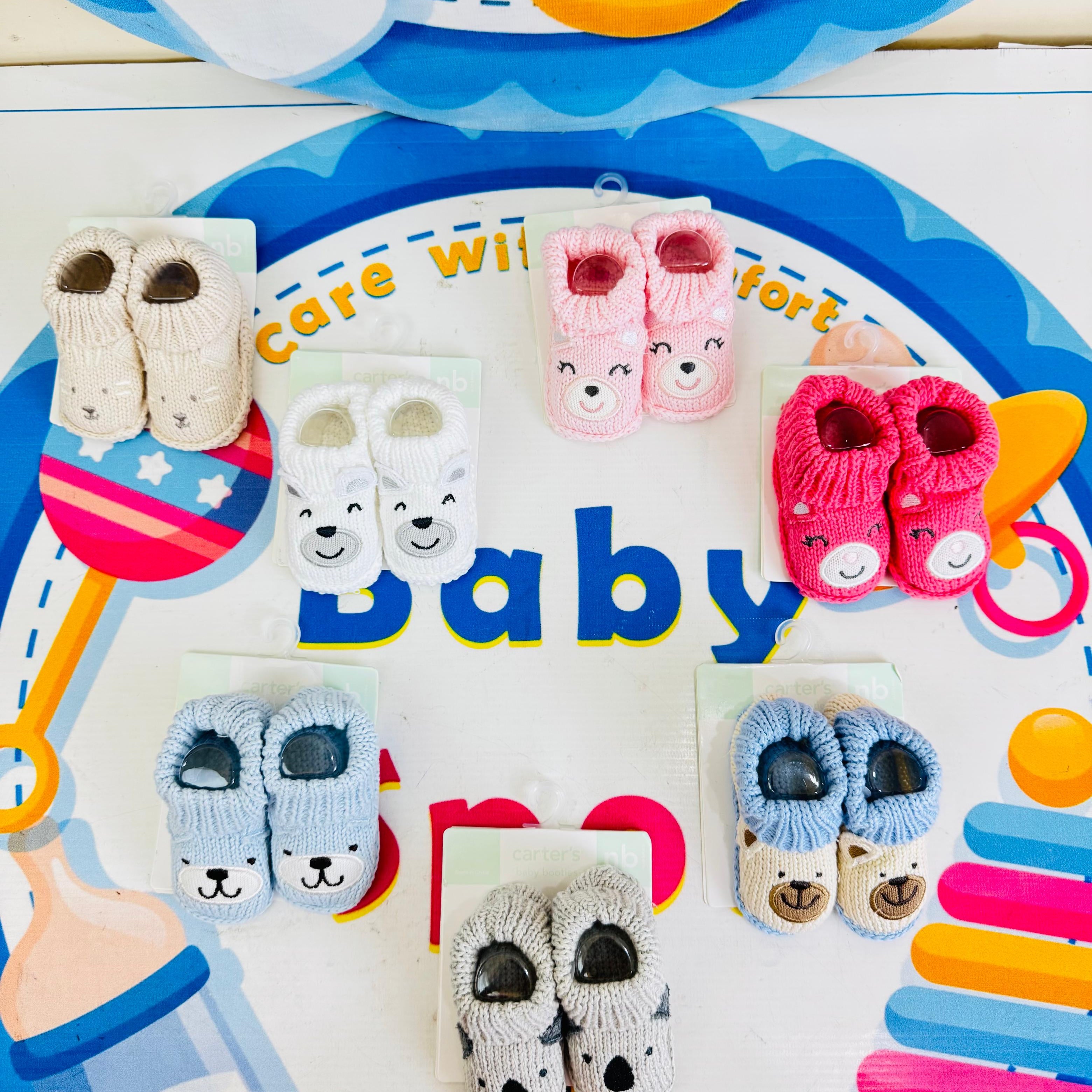 🧸 Imported Baby Woolen Booties Collection 🍼✨

Keep your little one’s tiny feet warm, cozy & stylish this winter! ❄️💖 Made from pure wool, these adorable newborn baby booties are designed with cute teddy bear details – making them the perfect blend of comfort & cuteness. 🐻

⭐ Why Moms Love Them:

👶 Imported Baby Woolen Booties – soft, cozy & skin-friendly

🧸 Adorable Teddy Bear Design – perfect for newborn baby outfits

❄️ Winter Essential – keeps your baby’s feet warm & protected

📏 Size: 0–9 Months 