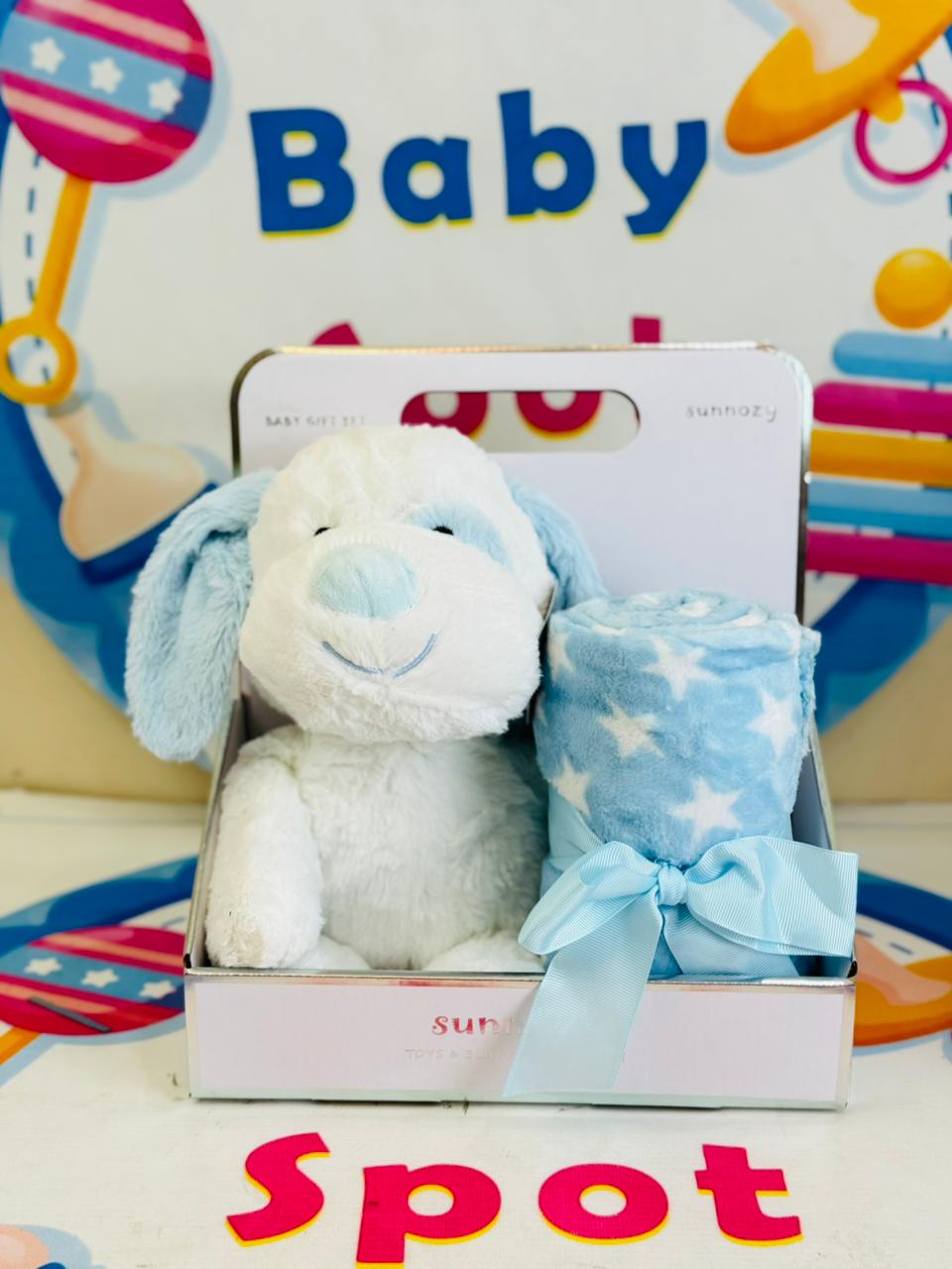 Sunnozy baby blanket with Toy B2