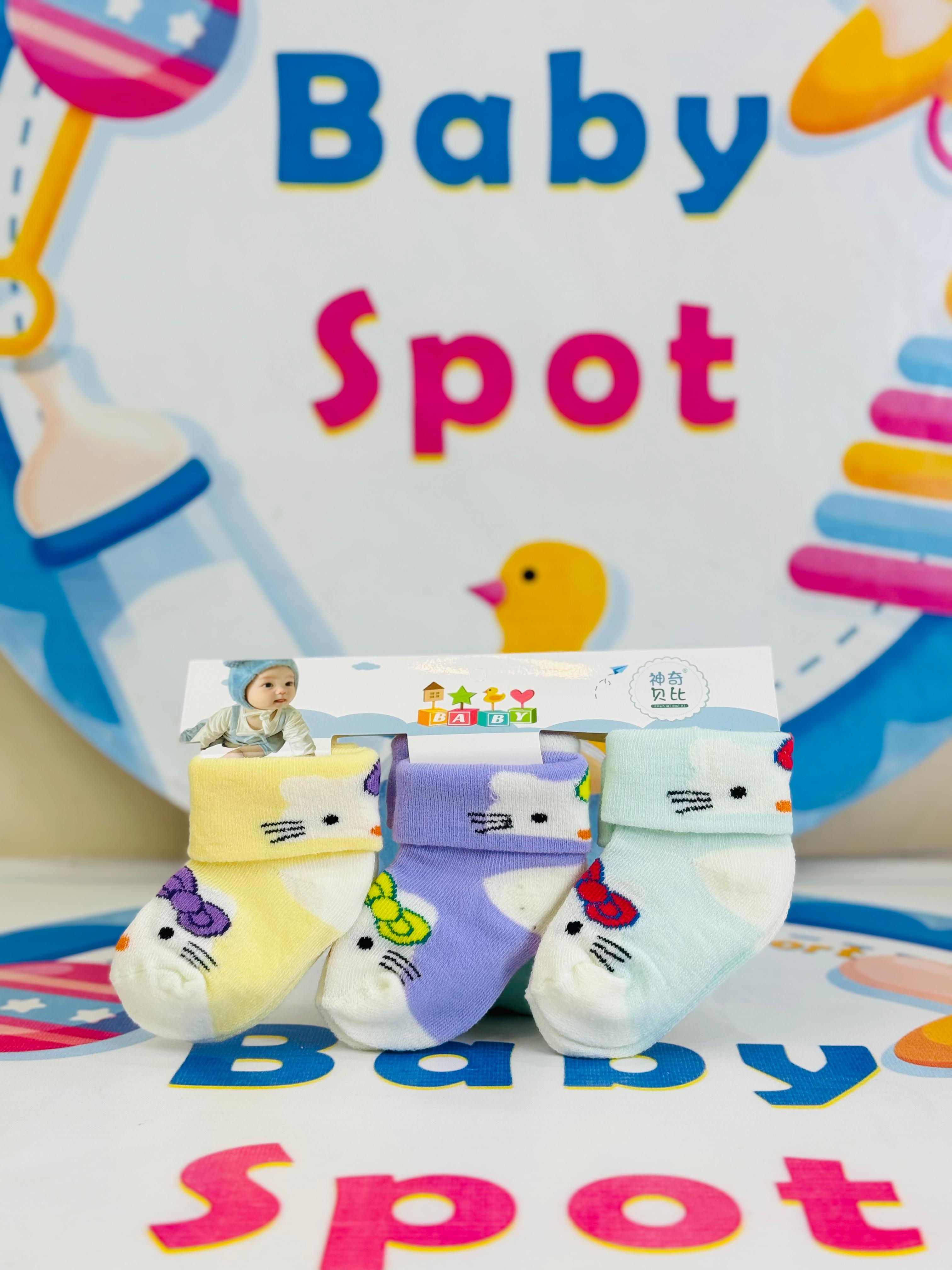 Baby –Set of 3 Socks for Newborns