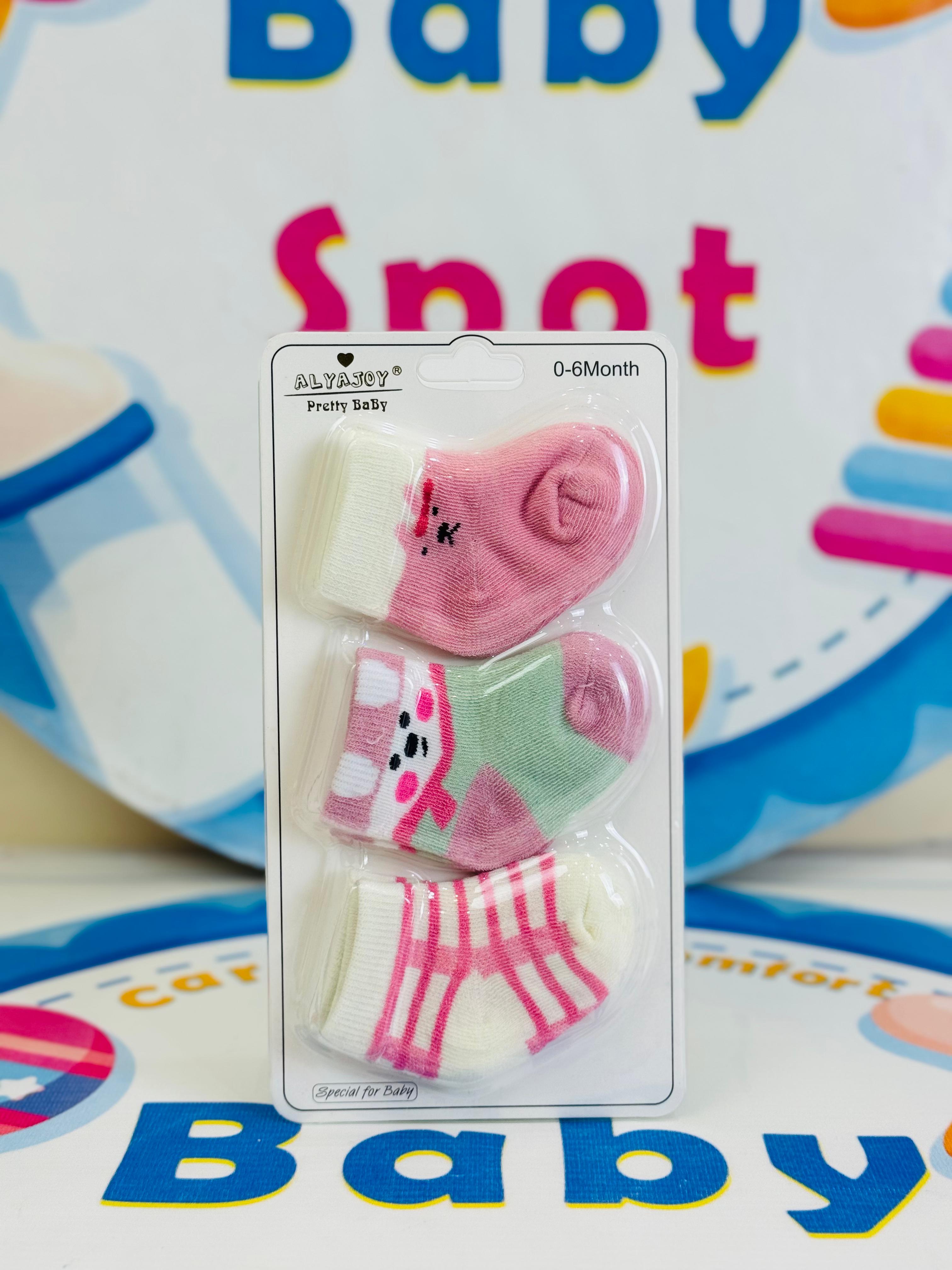 Hudson Baby –Set of 3 Socks for Newborns