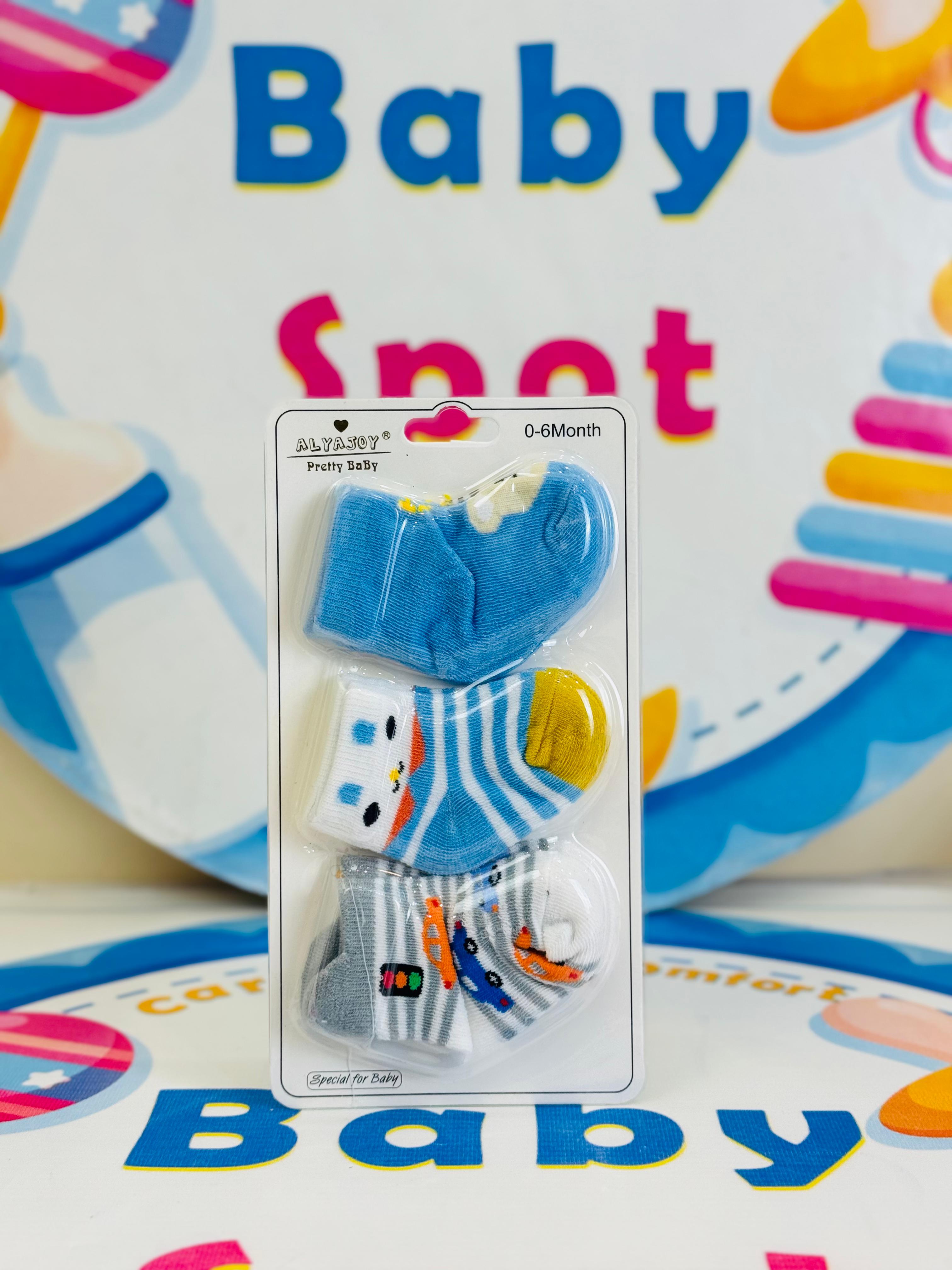 Hudson Baby –Set of 3 Socks for Newborns