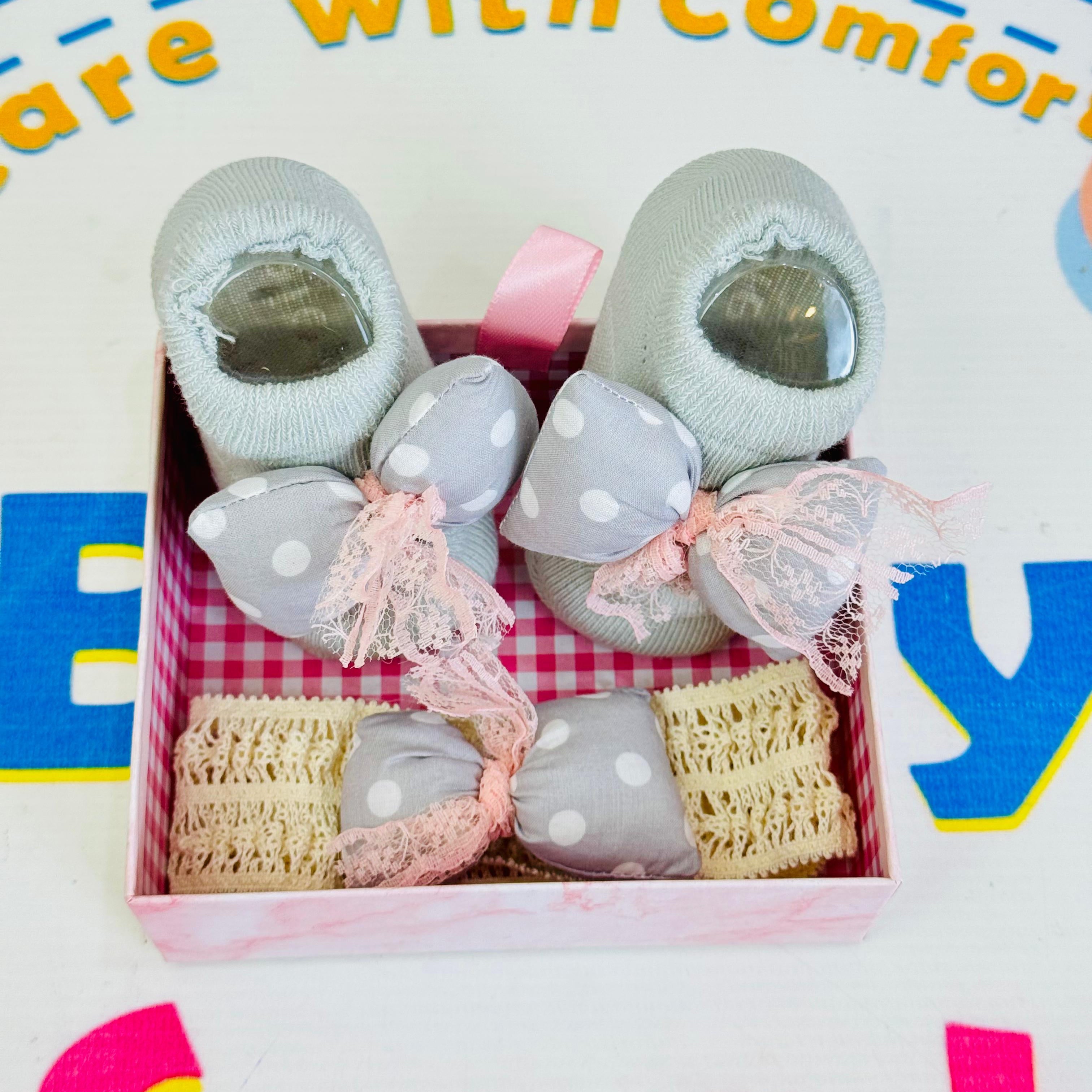 Baby Fancy Botti with Matching Hair Band – Box Packing