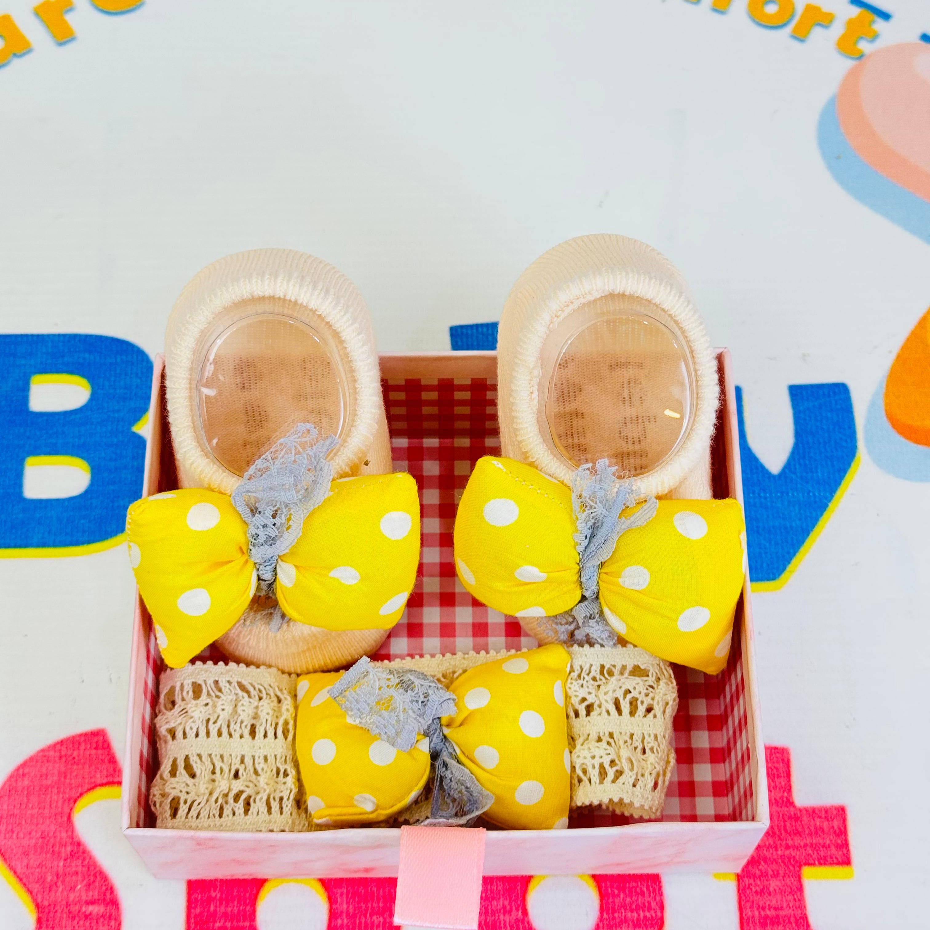 Baby Fancy Botti with Matching Hair Band – Box Packing