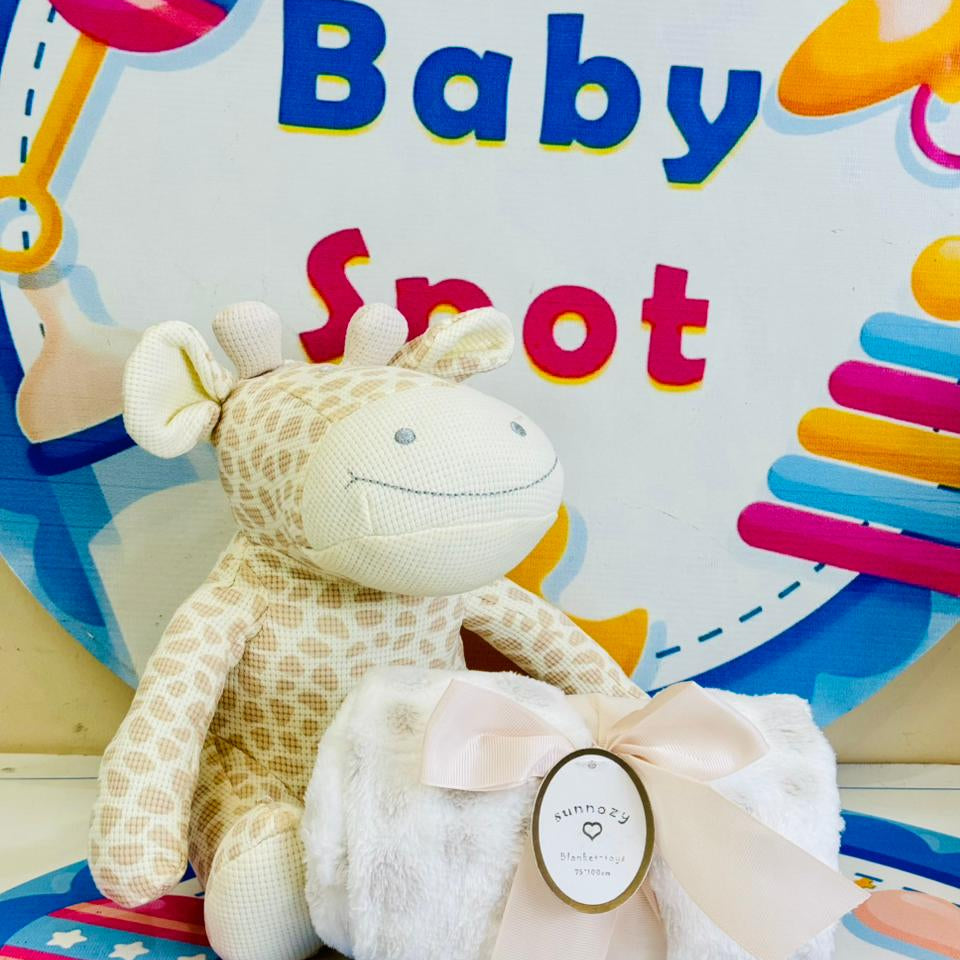 Sunnozy baby blanket with Toy Y2