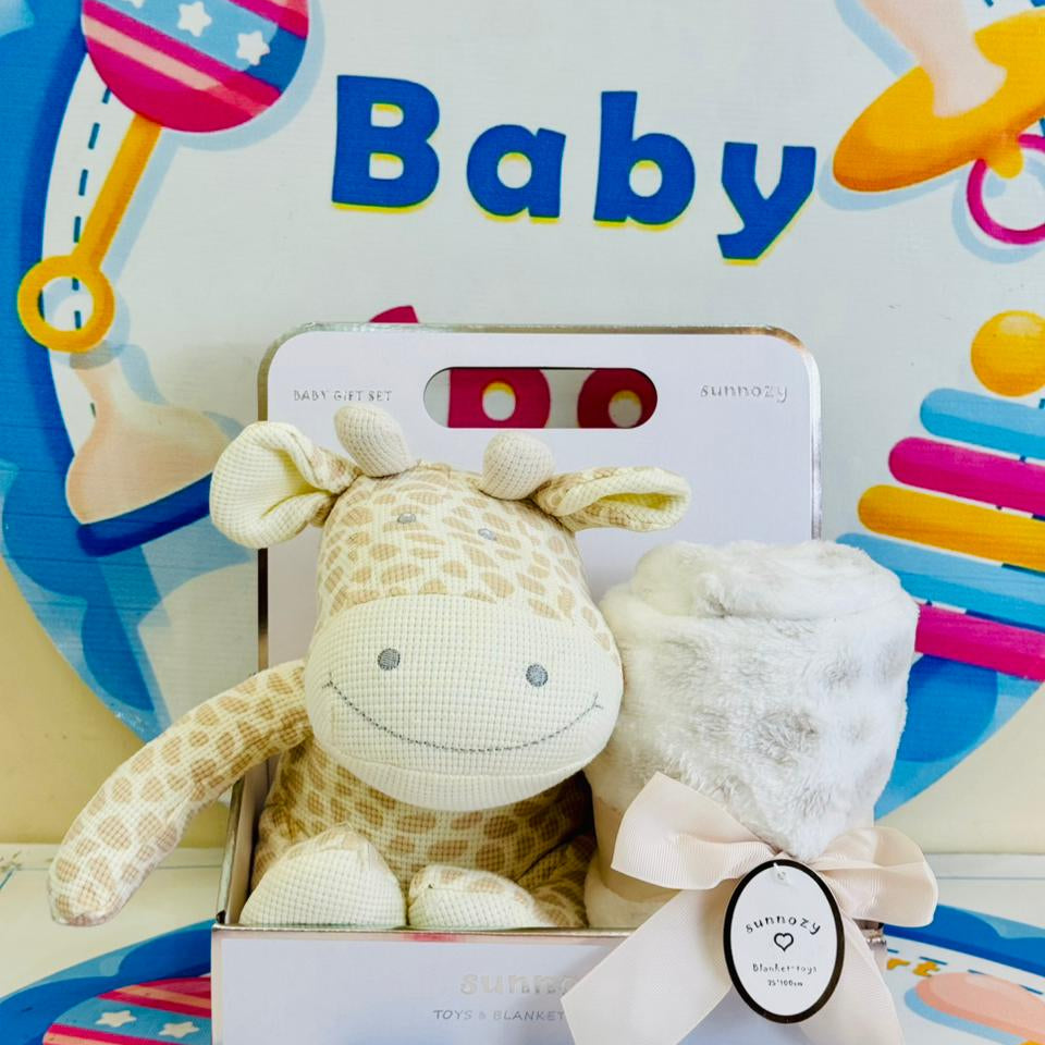 Sunnozy baby blanket with Toy Y2