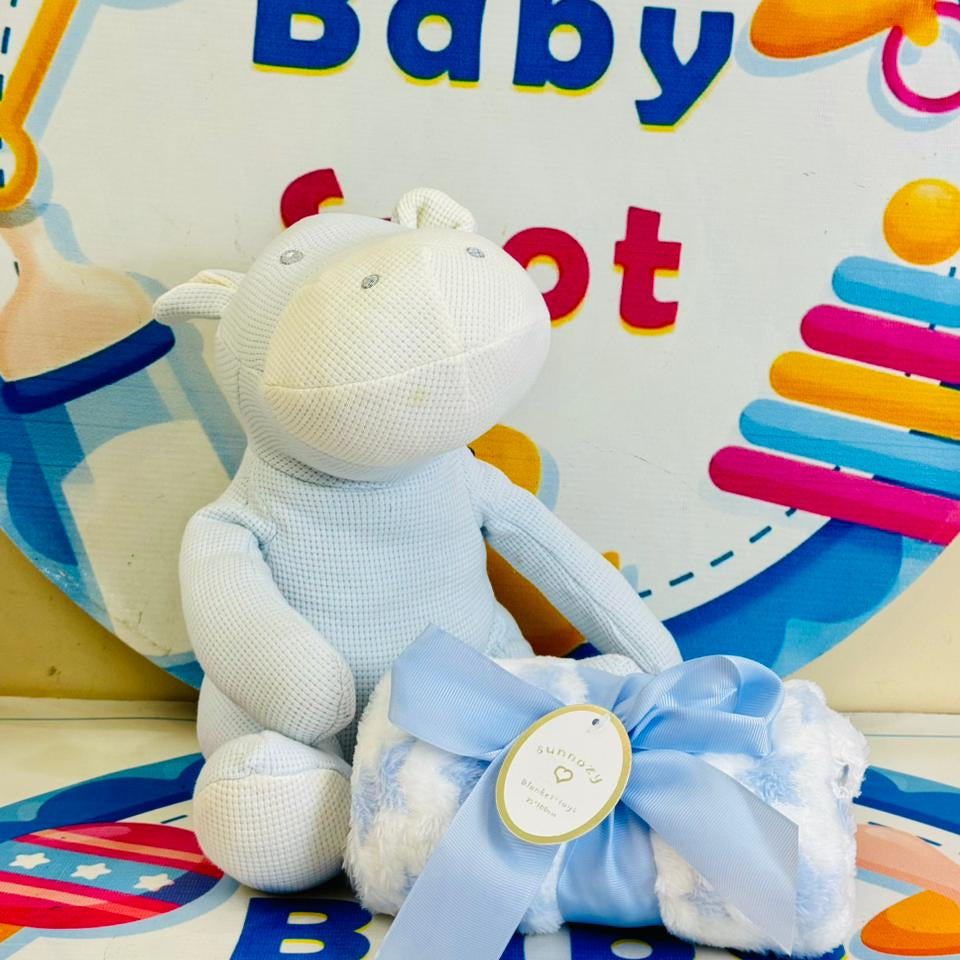 Sunnozy baby blanket with Toy B3