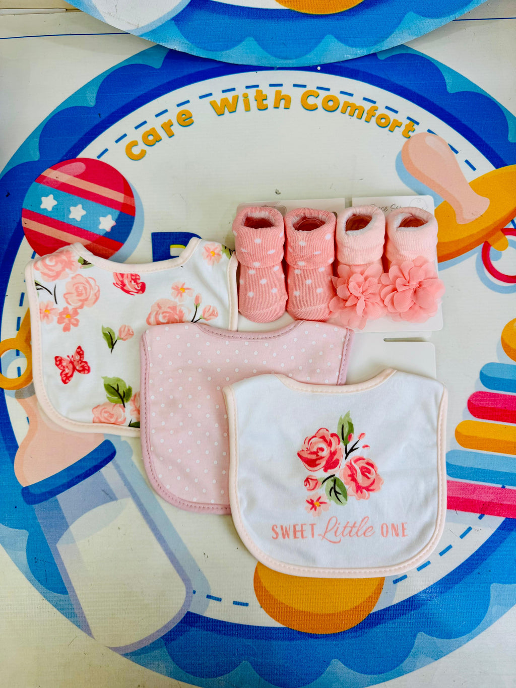 Hudson Baby Imported Combo Set – 3 Bibs + 2 Socks Booties