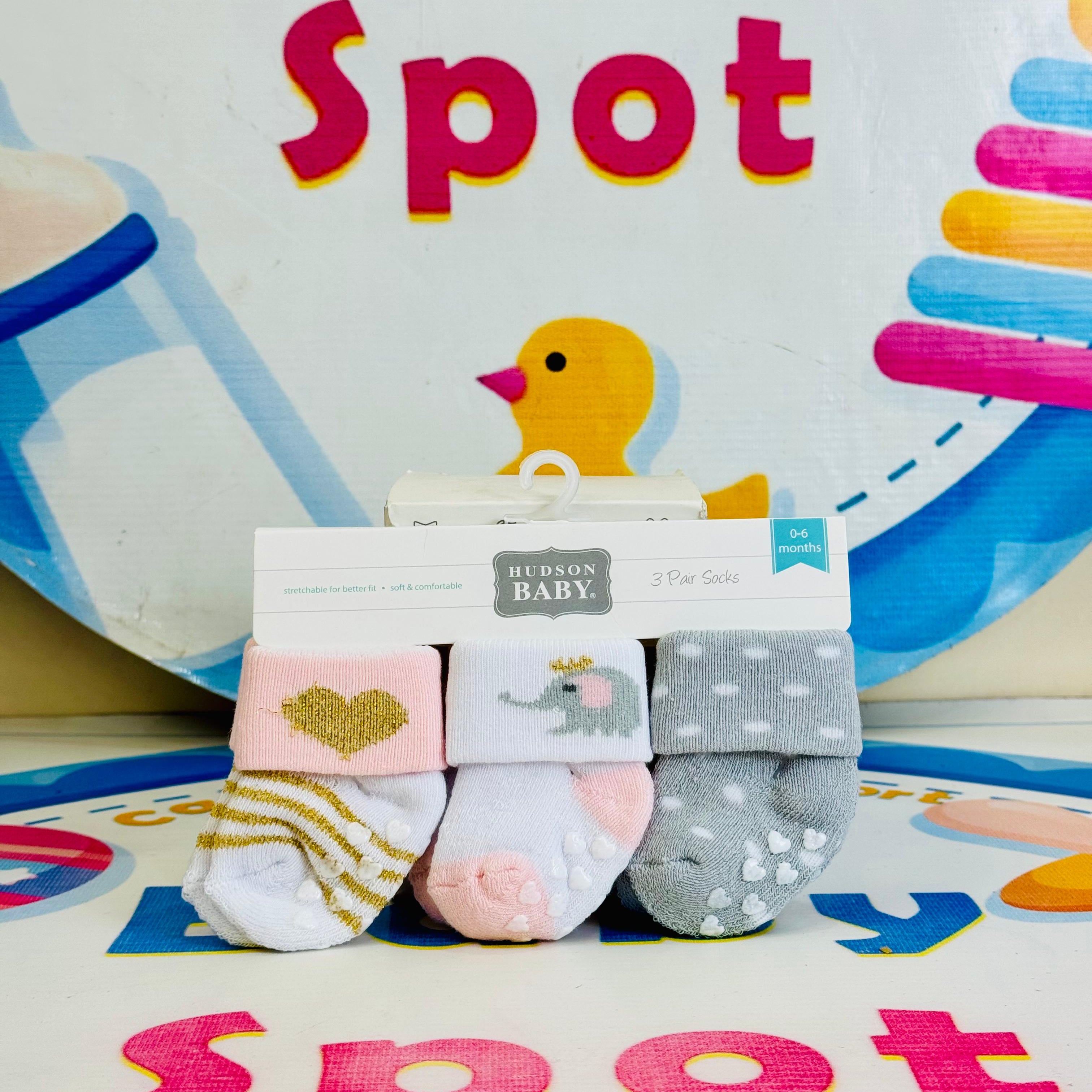 Hudson Baby –Set of 3 Socks for Newborns