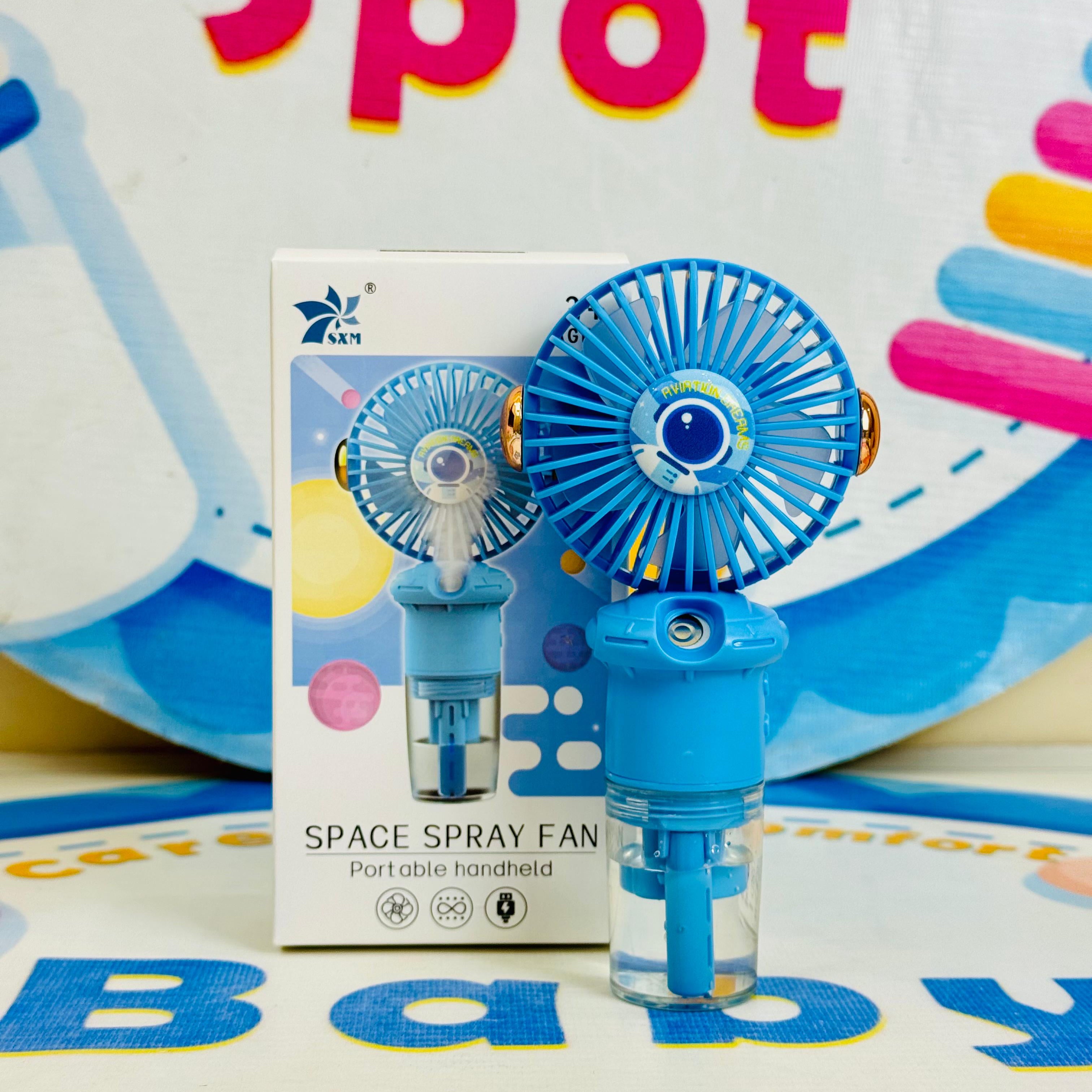 Mini electric hand fans with mist