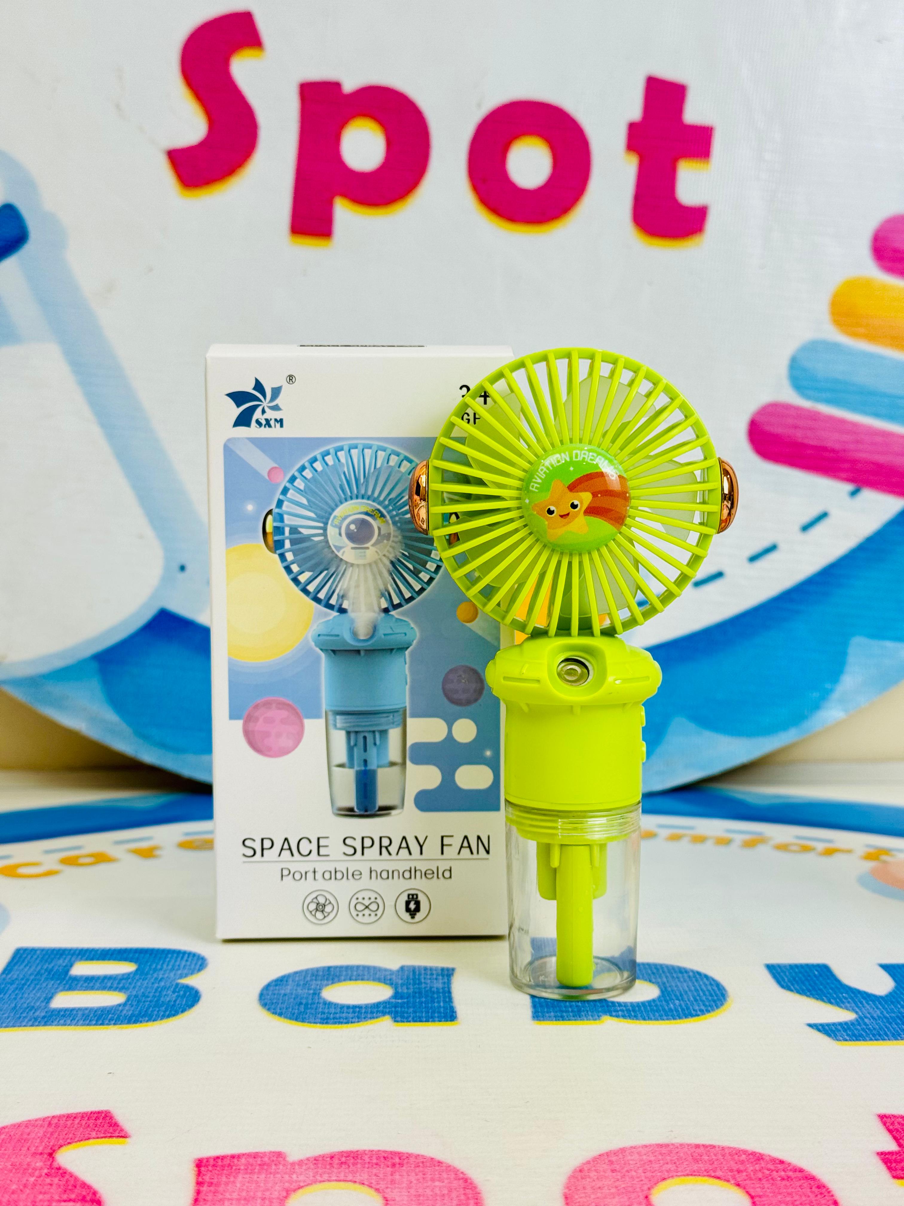 Mini electric hand fans with mist
