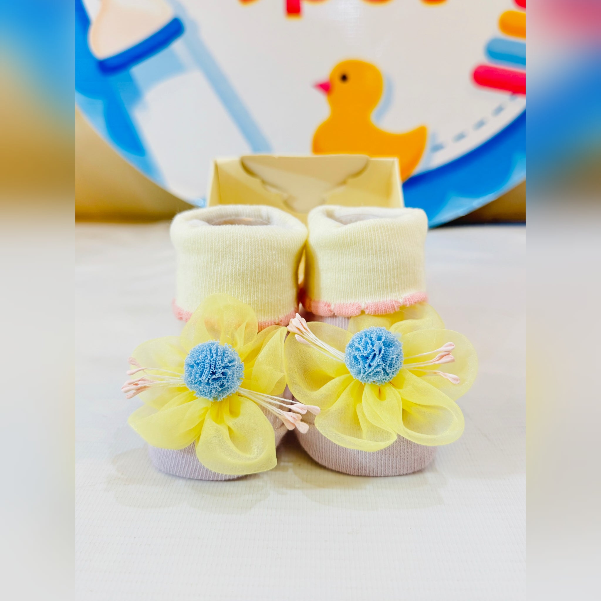 👶 Imported Baby Fancy Booties Collection – keep those tiny feet stylish and comfy!

🎨 Available in beautiful colors with adorable floral accents.

✨ Size range: 0-12 months, perfect for newborns and infants.