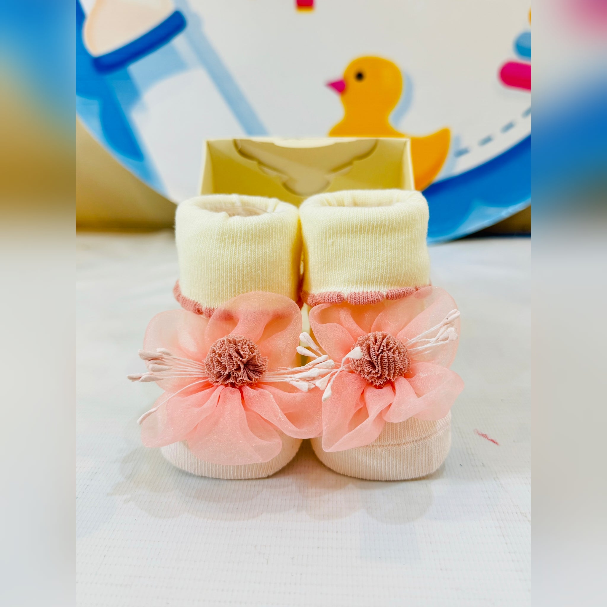 👶 Imported Baby Fancy Booties Collection – keep those tiny feet stylish and comfy!

🎨 Available in beautiful colors with adorable floral accents.

✨ Size range: 0-12 months, perfect for newborns and infants.