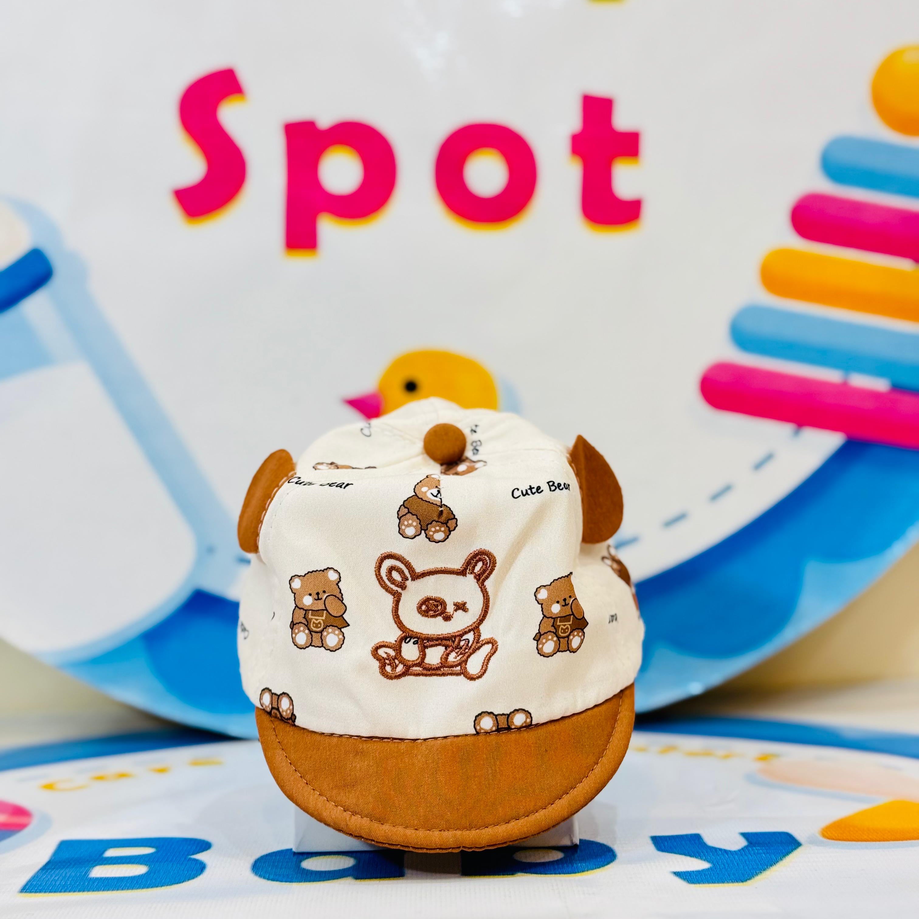 👶 Baby P-Cap Style Cotton Caps – Summer Essentials! ☀️

🔸 Trendy P-Cap Design – Stylish and practical caps to keep your baby cool and fashionable this summer.
🔸 Soft Cotton Material – Made with breathable, lightweight cotton, ensuring comfort for your baby's delicate skin.
🔸 Vibrant Color Options – Available in 4-5 beautiful colors to match any outfit.
🔸 Ideal Size – Perfect fit for babies aged 0-6 months, ensuring both comfort and style.
🔸 Sun Protection – Shields your baby's head from harsh sunlight