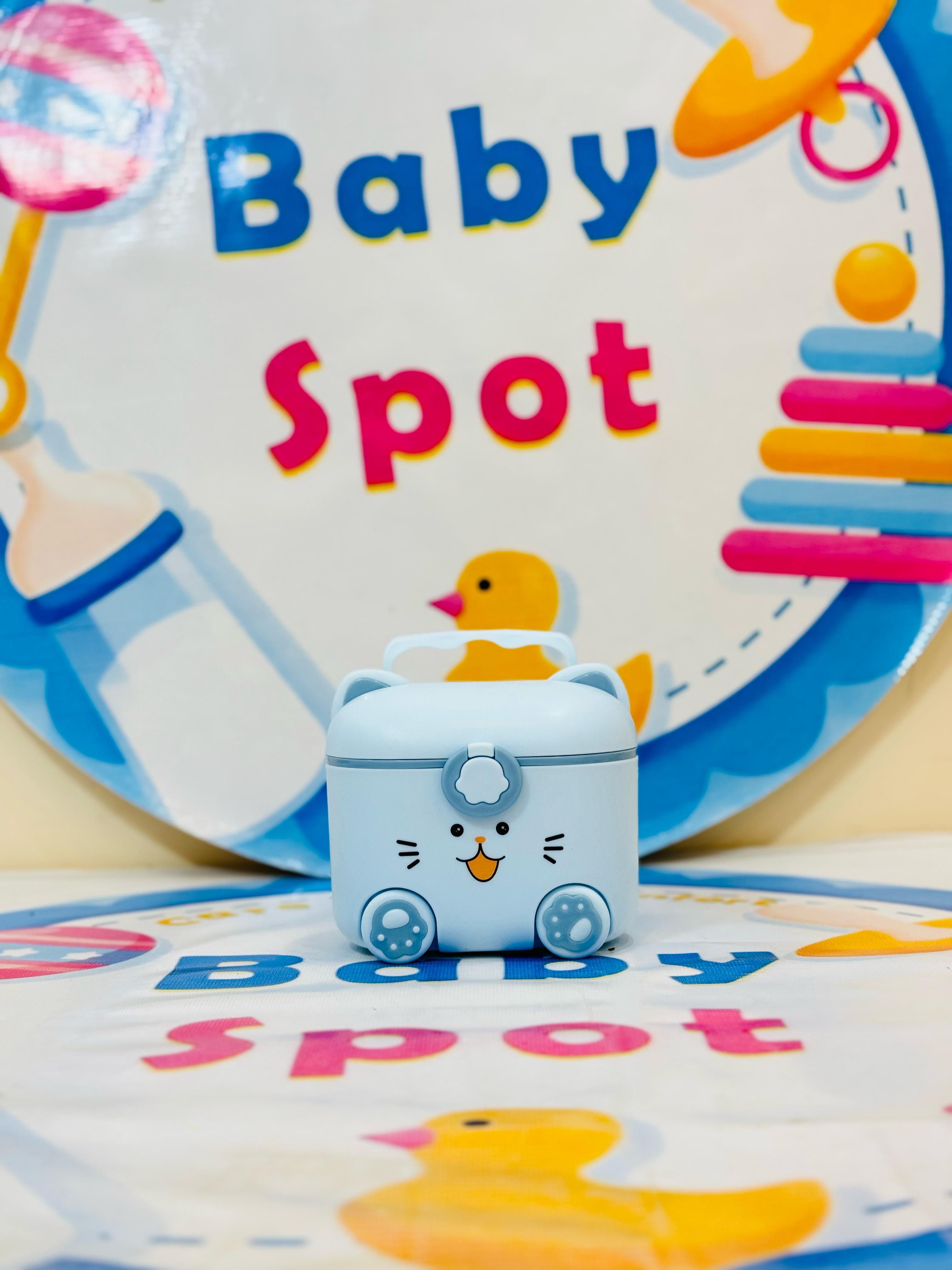 Introducing our beautifully designed baby milk and cereal powder containers, perfect for every new parent's needs! 🍼✨ These containers are not just practical but also stylish, ensuring your baby’s essentials are stored safely and attractively. 

Key Features:

-Safe and BPA-free material for your baby’s health

-Airtight and spill-proof to keep contents fresh

-Cute and modern designs to match your nursery decor

-Easy to clean and carry for busy parents on the go

Make feeding time a breeze with our conve