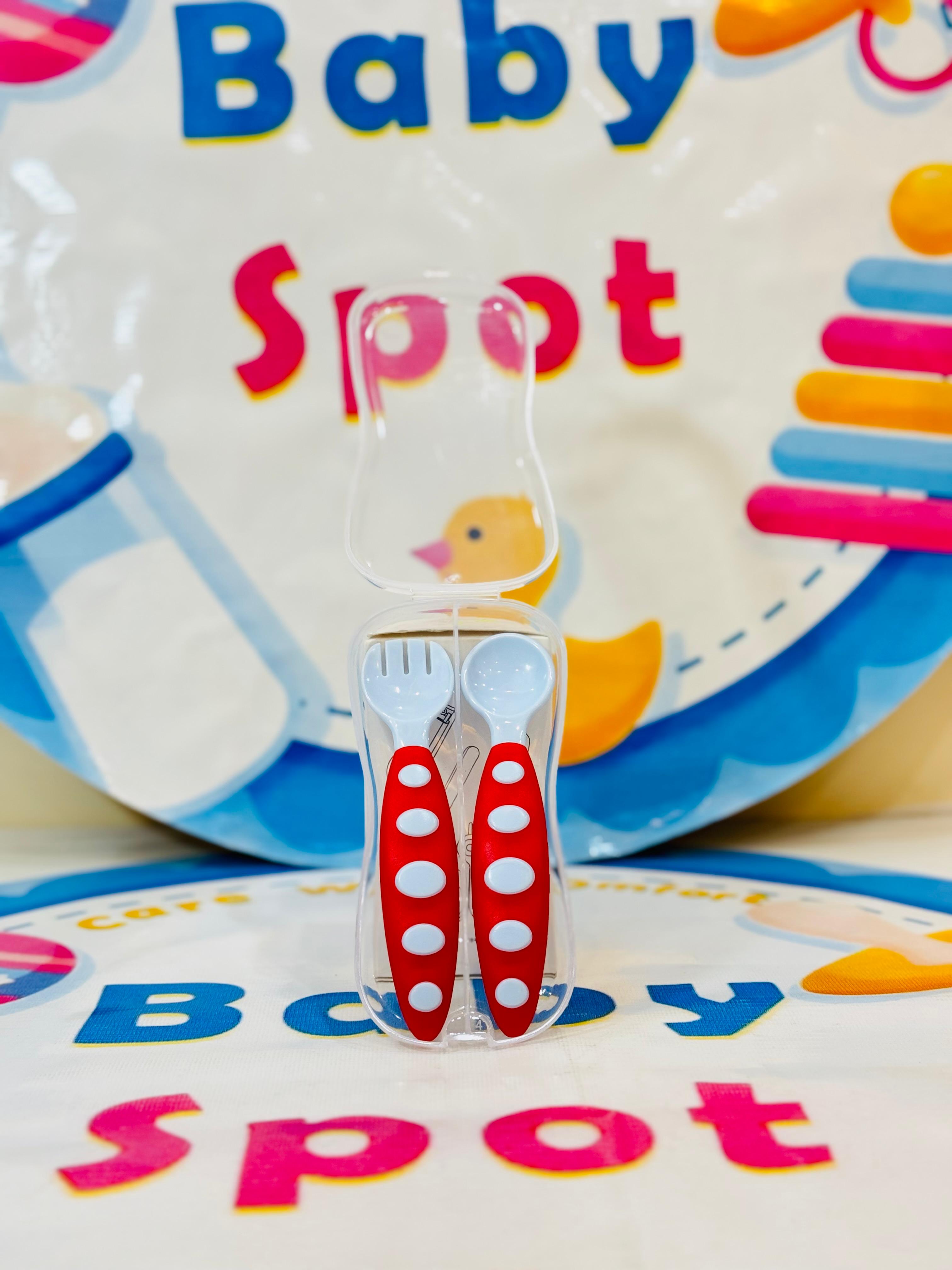 Branded Premium Range Baby Feeding Spoon & Fork Set

Product Features:

🍴 Premium Quality: Durable and made with safe materials for your baby’s feeding needs.

💧 BPA-Free: Ensures your baby’s safety and hygiene during mealtime.

🌈 Attractive Design: Bright and colorful set to make feeding fun and engaging.

👶 Baby-Friendly: Designed for tiny hands with easy-to-grip handles.

✅ Versatile Use: Perfect for purees, solids, and more as your baby grows.

🎁 Gift-Ready: An excellent addition to any baby essent