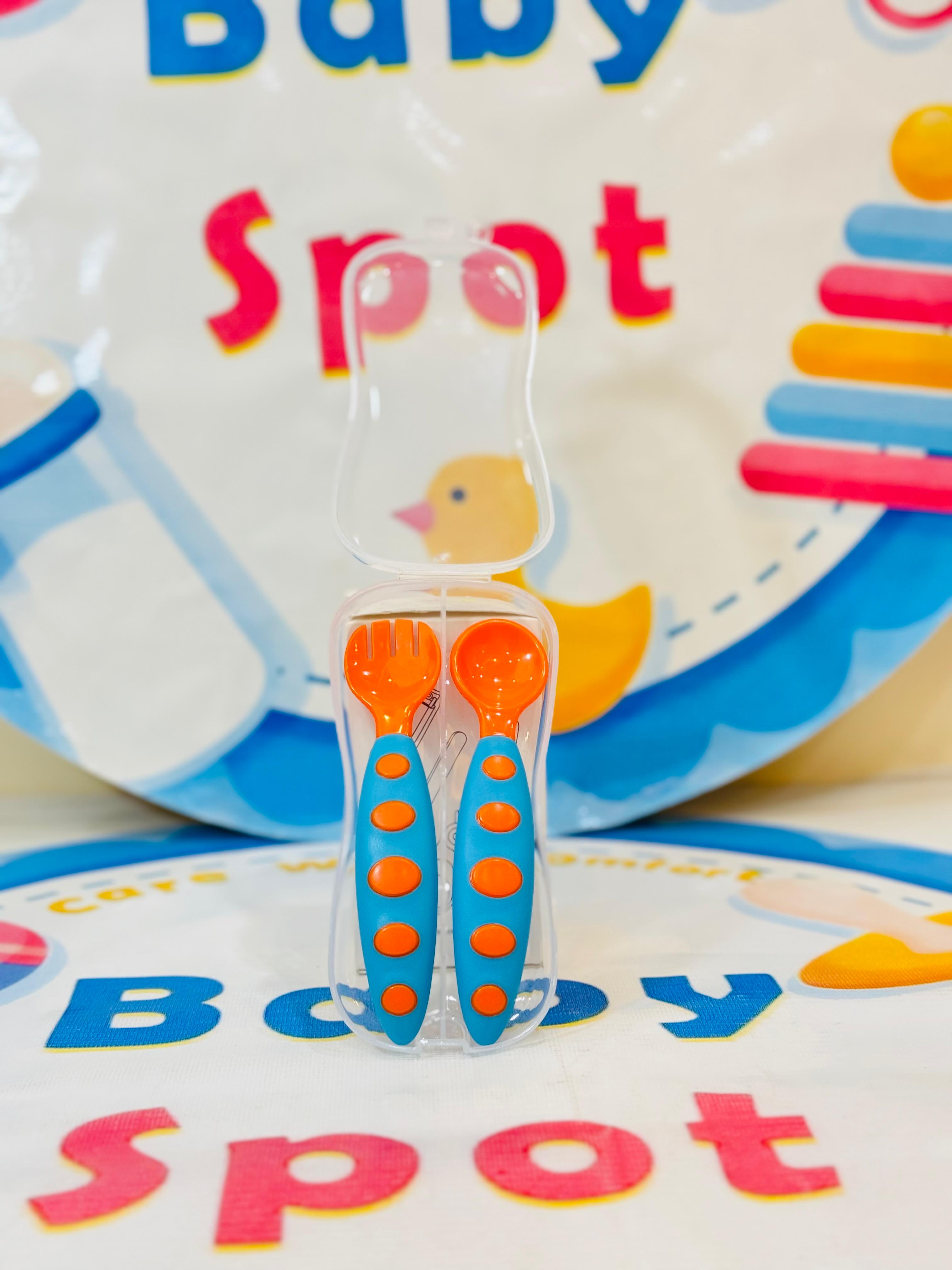Branded Premium Range Baby Feeding Spoon & Fork Set

Product Features:

🍴 Premium Quality: Durable and made with safe materials for your baby’s feeding needs.

💧 BPA-Free: Ensures your baby’s safety and hygiene during mealtime.

🌈 Attractive Design: Bright and colorful set to make feeding fun and engaging.

👶 Baby-Friendly: Designed for tiny hands with easy-to-grip handles.

✅ Versatile Use: Perfect for purees, solids, and more as your baby grows.

🎁 Gift-Ready: An excellent addition to any baby essent