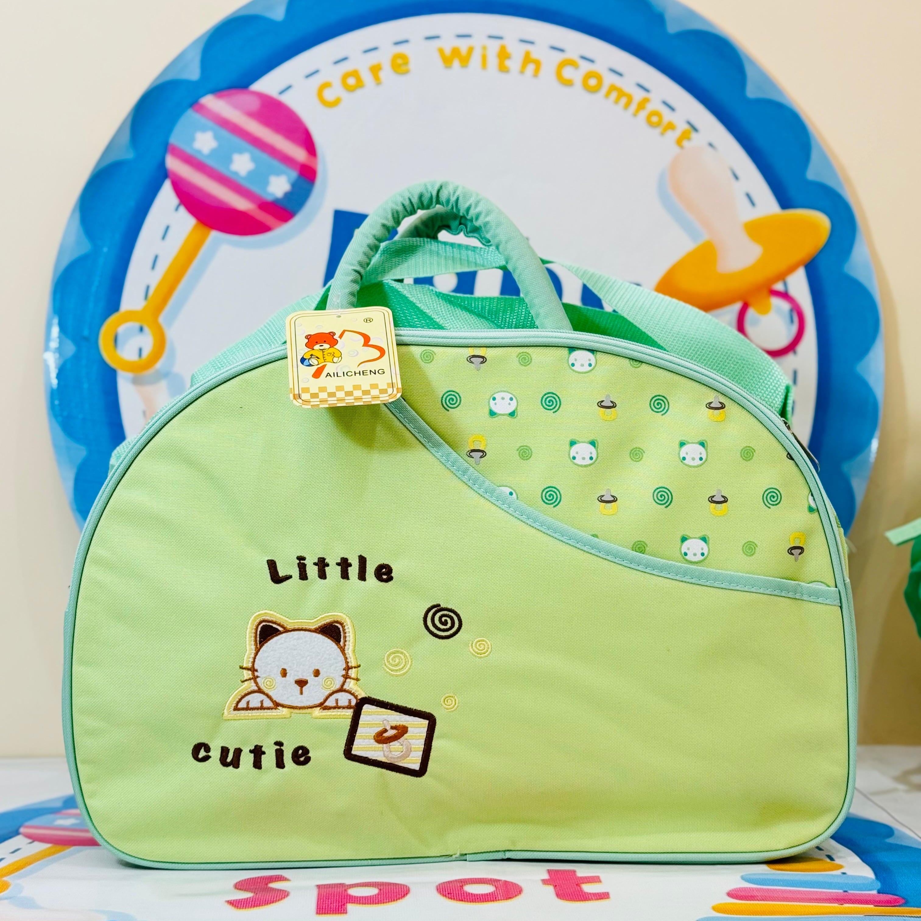 Premium D-Shape Baby Bags / Mother Bags Collection

👜 Carry all your baby essentials in style and comfort!

Product Features:

🟠 Large Capacity: Perfect for organizing baby clothes, diapers, bottles, and more.

🔥 Durable Material: High-quality fabric ensures long-lasting use.

🎒 Stylish Design: Trendy D-shape bags in beautiful colors and patterns.

✅ Easy to Carry: Lightweight with comfortable straps for moms on the go.

💼 Multi-Purpose Use: Ideal for travel, daily outings, and hospital visits.

Delive