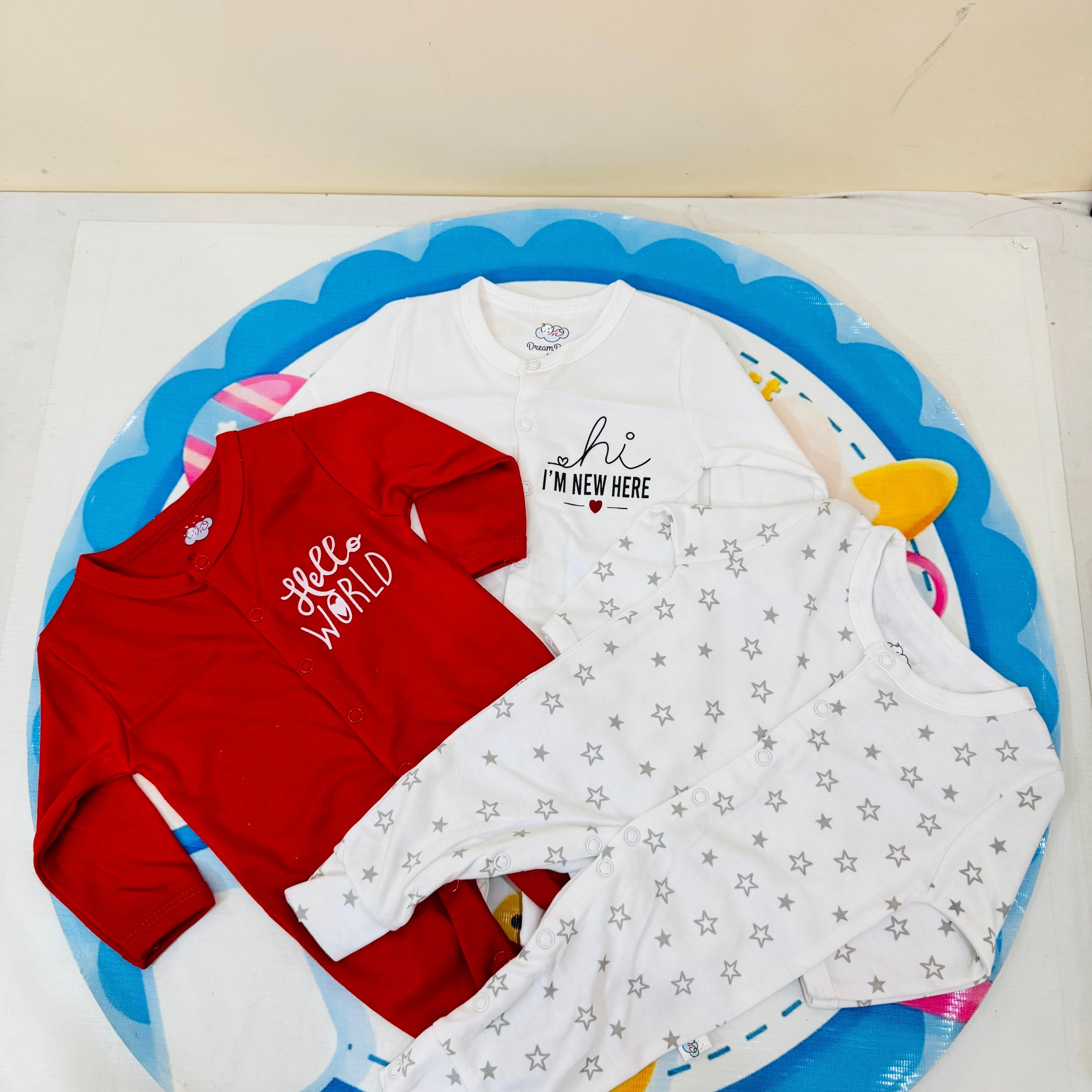 Dream Baby® Premium 3-Piece Sleepsuits / Rompers Set – 100% Cotton Comfort for Newborns

Wrap your newborn in pure softness with the Dream Baby® premium 3-piece romper set, specially designed to keep your little one cozy, comfortable, and stylish from day one. Made with 100% breathable cotton, these baby sleepsuits are gentle on sensitive skin and perfect for both day and night.

Why parents in Pakistan love it:

Trusted Brand: Dream Baby® is known for premium-quality babywear globally

Set of 3 Rompers: A 
