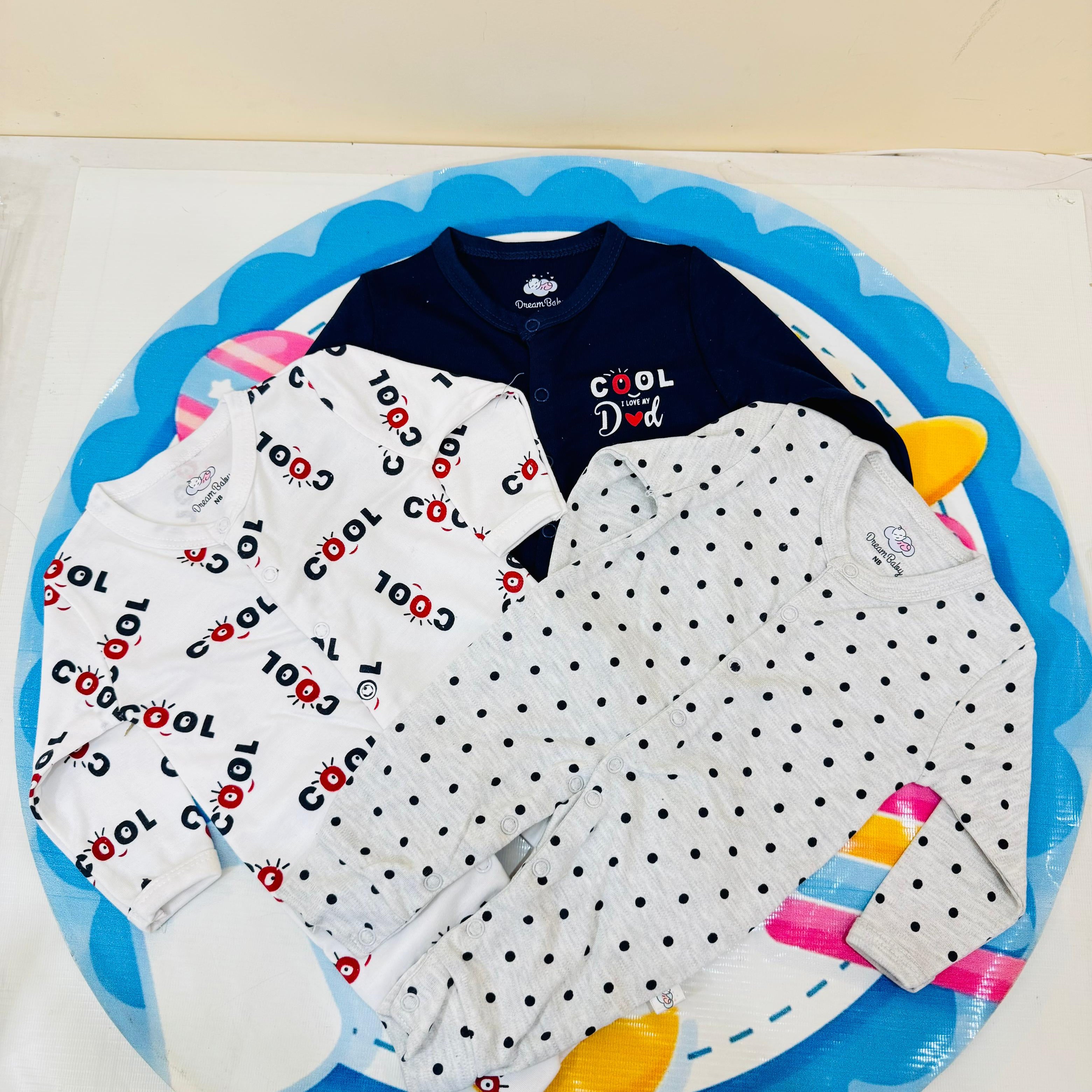 Dream Baby® Premium 3-Piece Sleepsuits / Rompers Set – 100% Cotton Comfort for Newborns

Wrap your newborn in pure softness with the Dream Baby® premium 3-piece romper set, specially designed to keep your little one cozy, comfortable, and stylish from day one. Made with 100% breathable cotton, these baby sleepsuits are gentle on sensitive skin and perfect for both day and night.

Why parents in Pakistan love it:

Trusted Brand: Dream Baby® is known for premium-quality babywear globally

Set of 3 Rompers: A 