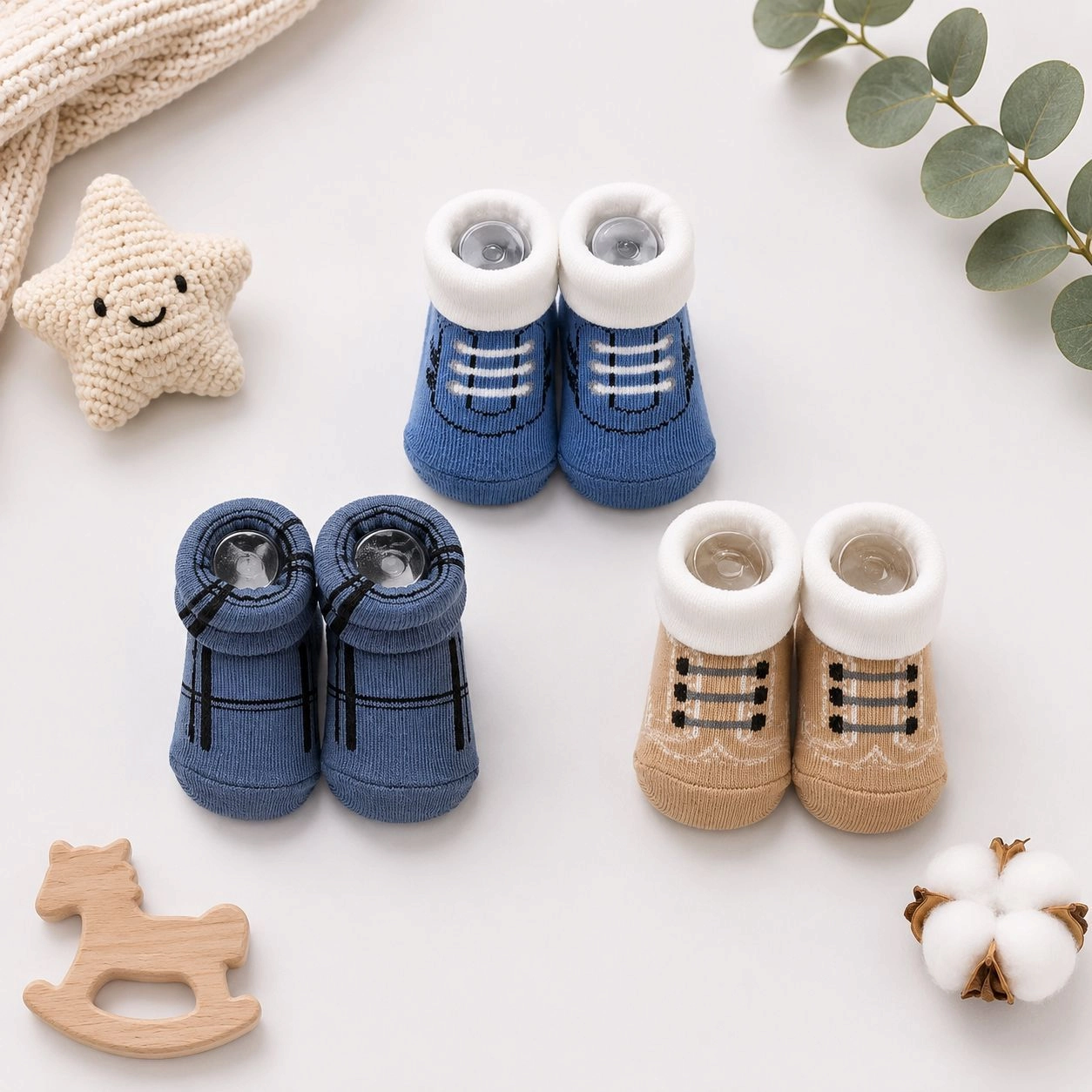 Hudson Baby® Premium Pack of 3 Socks Booties