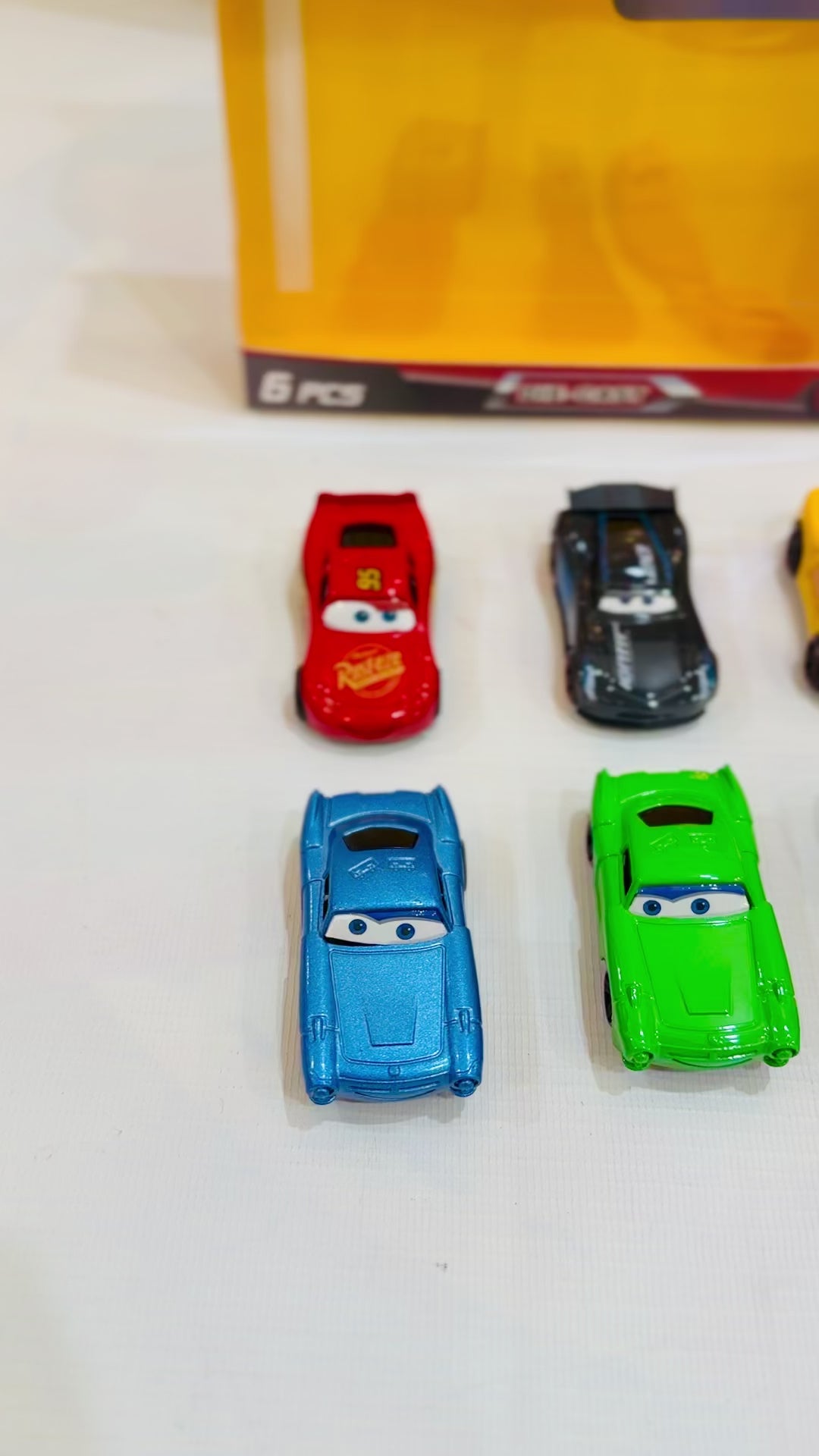 6-Piece Character Metal Cars Set – Race into Adventure! 🚦🏁