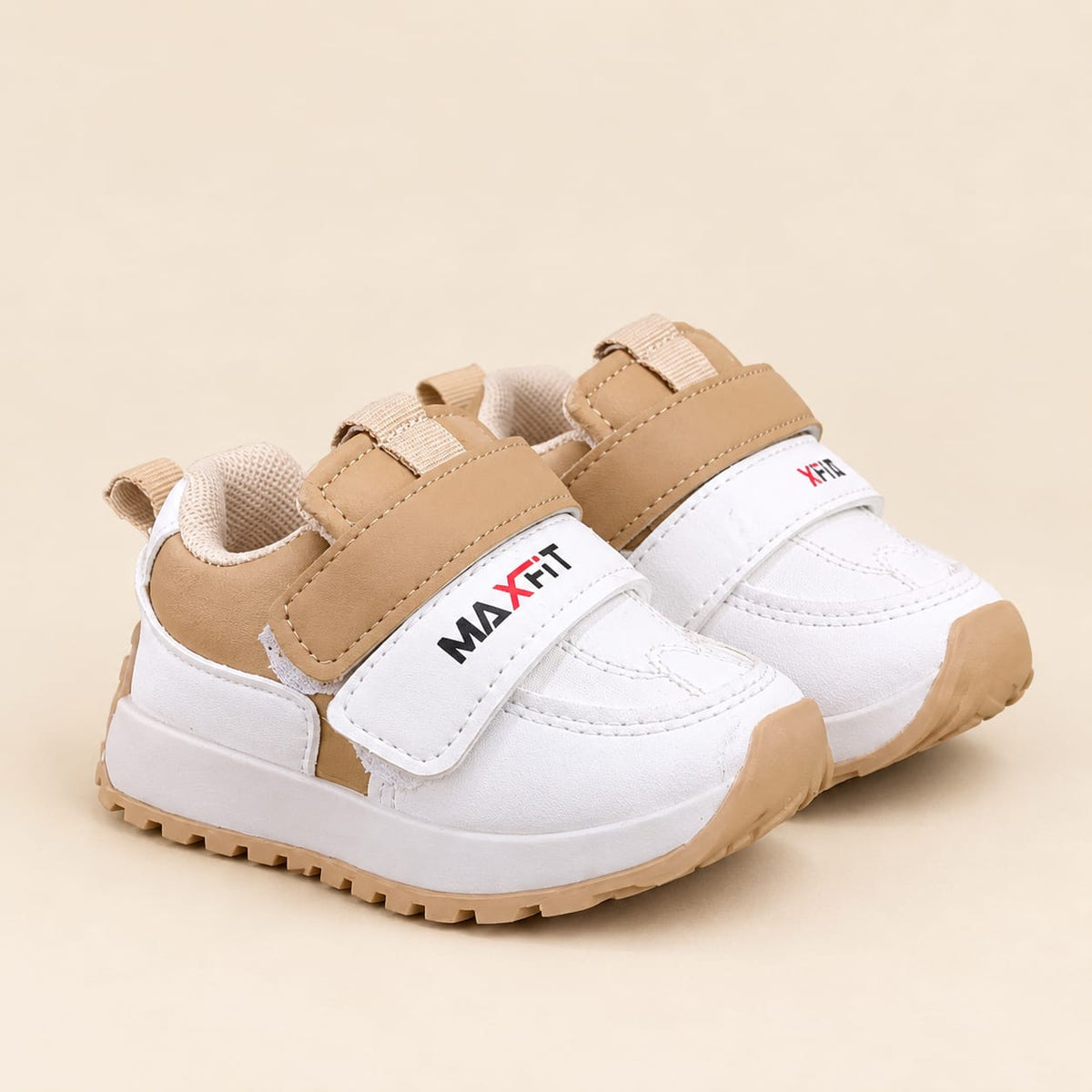 baby shoes, baby sneakers, toddler shoes, toddler sneakers, white baby shoes, beige baby shoes, velcro baby shoes, strap baby shoes, baby boy shoes, baby girl shoes, unisex baby shoes, infant sneakers, first walker shoes, walking shoes, kids footwear, baby footwear, casual baby shoes, lightweight baby shoes, comfortable baby shoes, imported baby shoes, premium baby shoes, cute baby shoes, trendy baby sneakers, neutral baby shoes, Little Spot, Baby Spot, MAXFIT