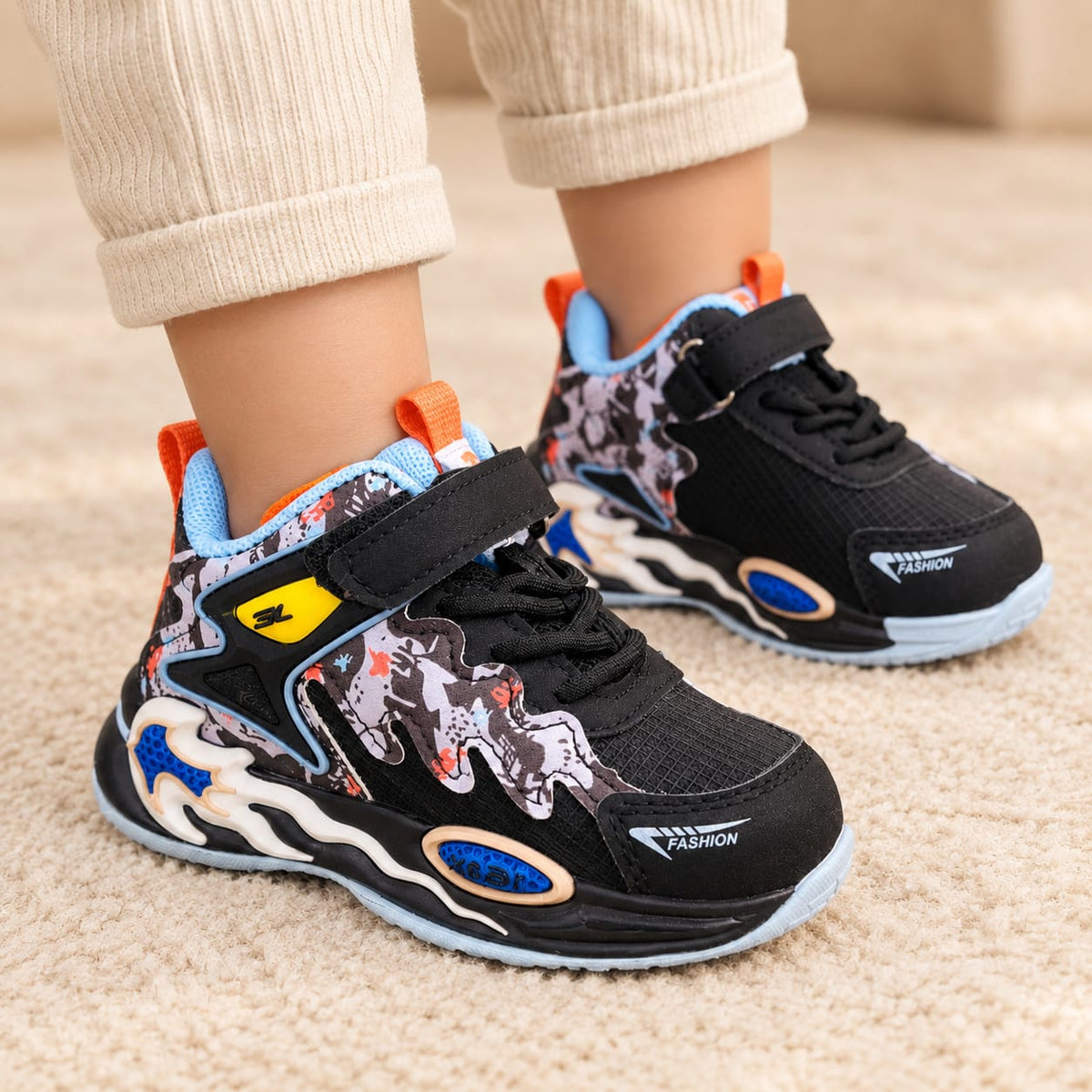 kids footwear, childrens sneakers, kids trainers, junior sneakers, little kids shoes, preschool shoes, school sneakers, everyday kids footwear, casual sneakers, sporty sneakers, athletic sneakers, walking shoes kids, play shoes kids, outdoor kids shoes, active kids shoes, comfortable sneakers, soft sole shoes, flexible kids shoes, cushioned sneakers, supportive kids shoes, durable sneakers, sturdy kids shoes, easy wear shoes, easy closure sneakers, hook and loop shoes, strap sneakers, velcro shoes kids, lac