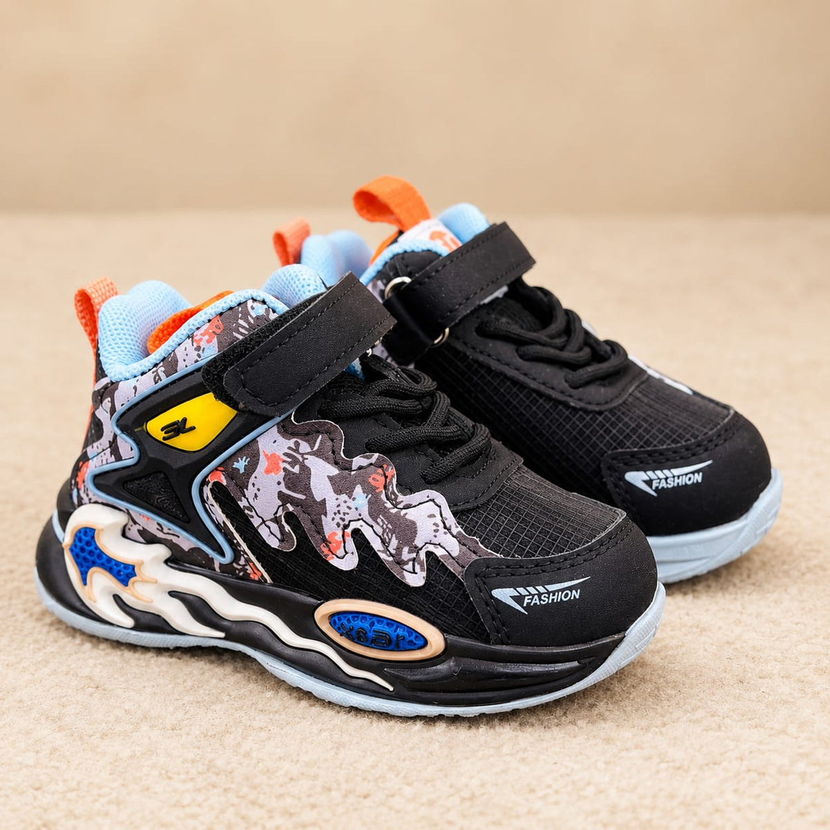kids footwear, childrens sneakers, kids trainers, junior sneakers, little kids shoes, preschool shoes, school sneakers, everyday kids footwear, casual sneakers, sporty sneakers, athletic sneakers, walking shoes kids, play shoes kids, outdoor kids shoes, active kids shoes, comfortable sneakers, soft sole shoes, flexible kids shoes, cushioned sneakers, supportive kids shoes, durable sneakers, sturdy kids shoes, easy wear shoes, easy closure sneakers, hook and loop shoes, strap sneakers, velcro shoes kids, lac